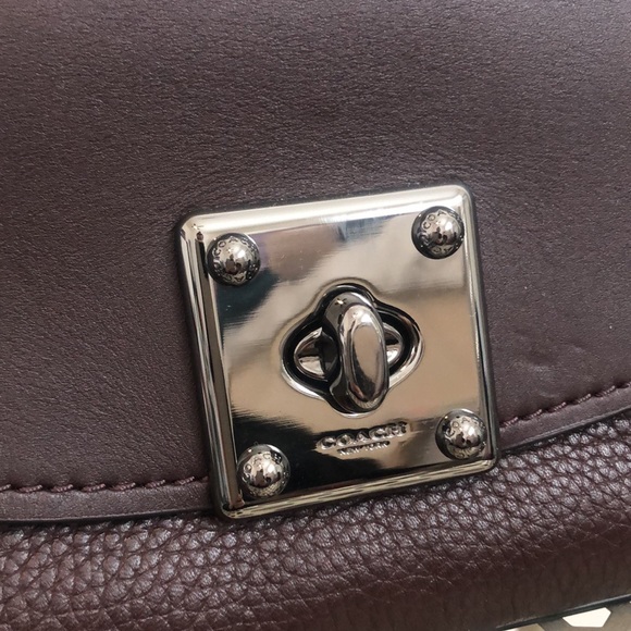 Coach Crossbody- Deep Burgundy - Picture 3 of 6